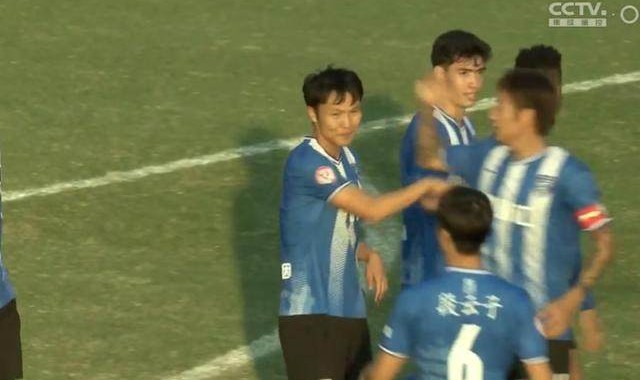 开云彩票-中超新军诞生！武汉三镇提前两轮冲超  4年连升3级